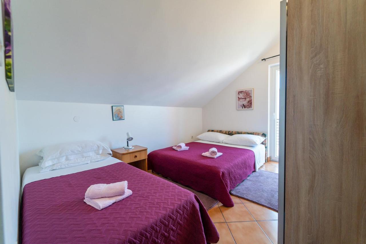Apartment Nada Petrcane Eksteriør billede