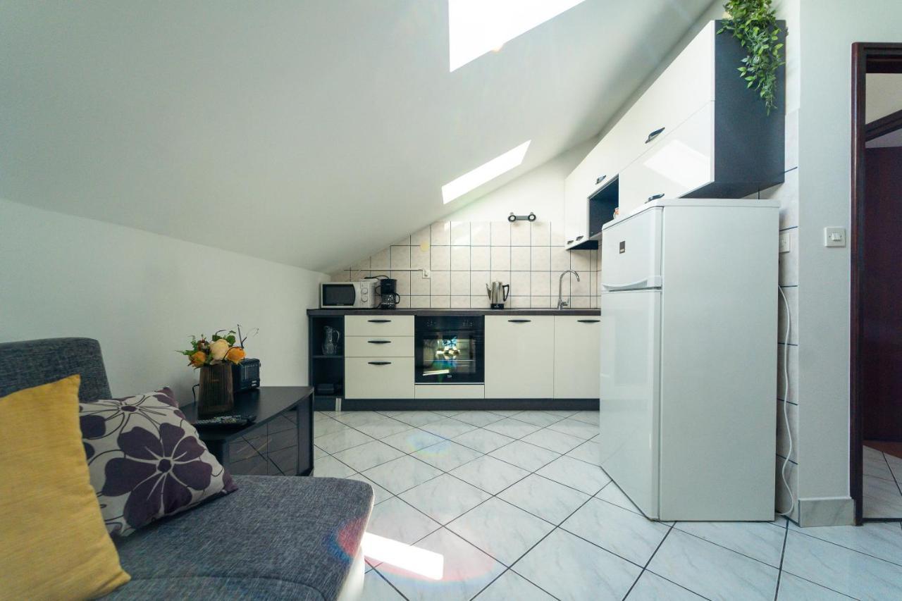 Apartment Nada Petrcane Eksteriør billede